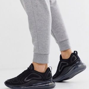 Nike Air Max 720 SZ 8
